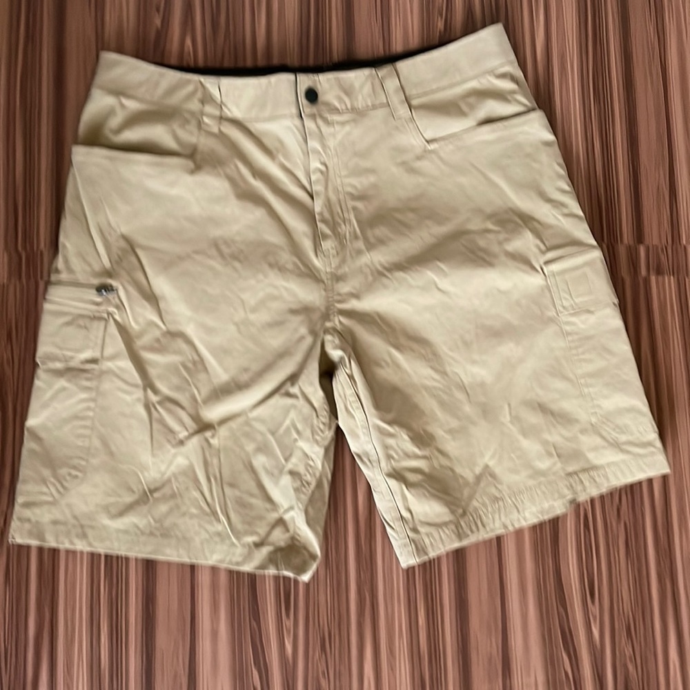 Nwot Orvis Nylon Tech Cargo Shorts Size 36